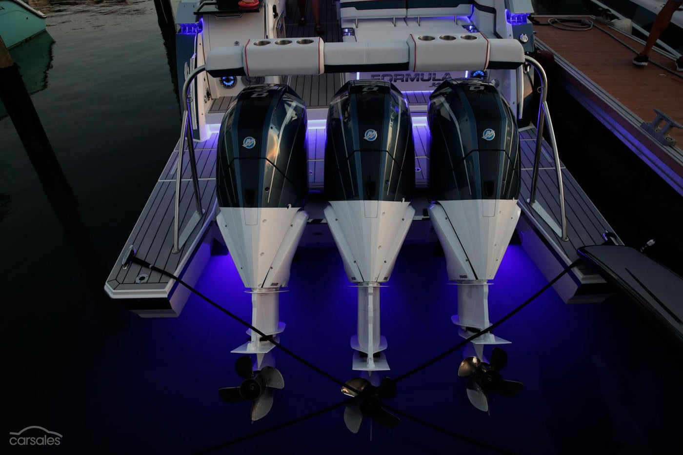 2023 Formula 380 Super Sport Crossover - image 24