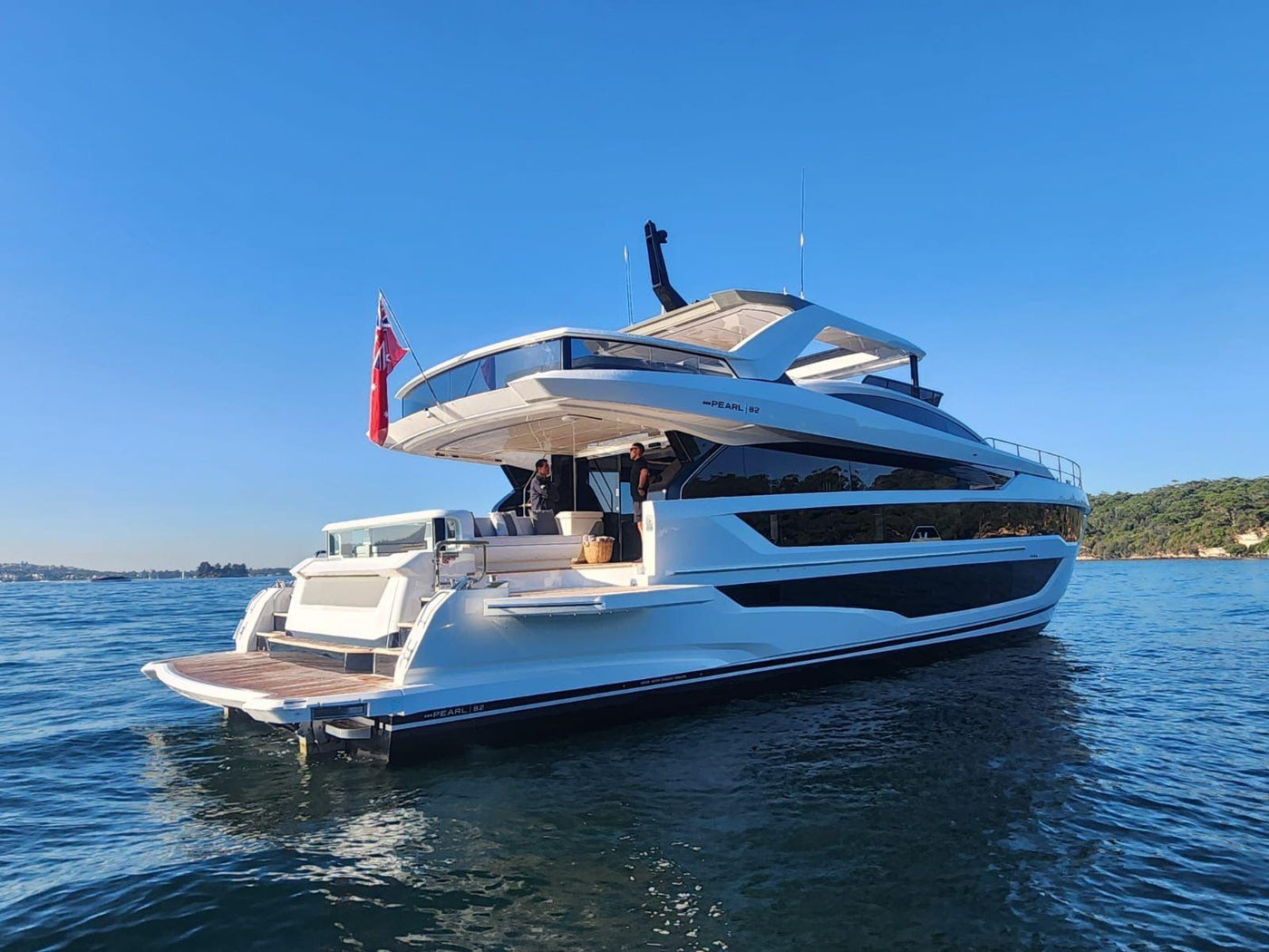 Pearl 82 - image 13