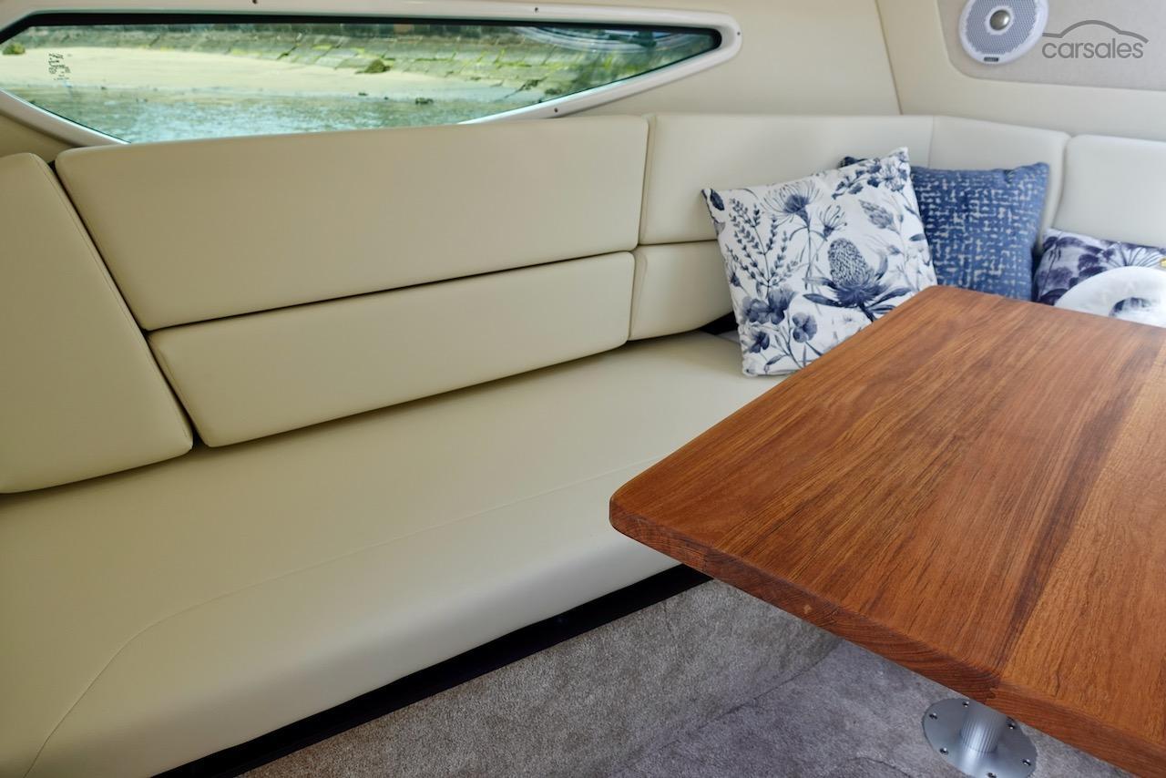2022 REGAL 26 EXPRESS