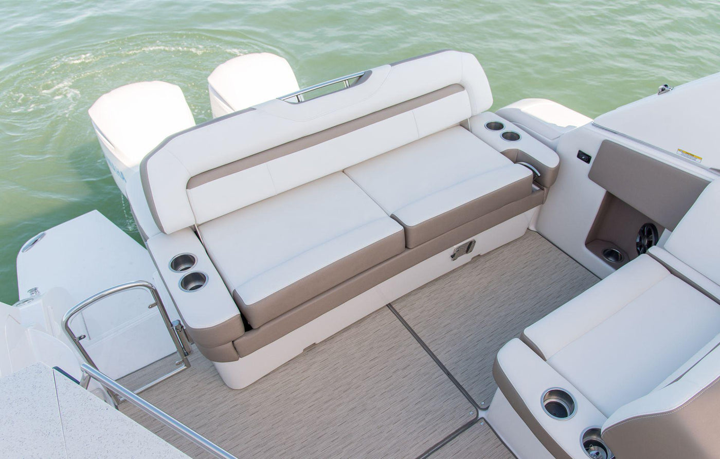 Regal 33 XO - image 40