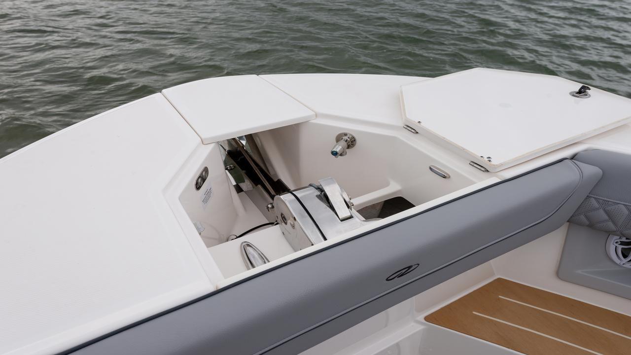 Regal 34 SAV