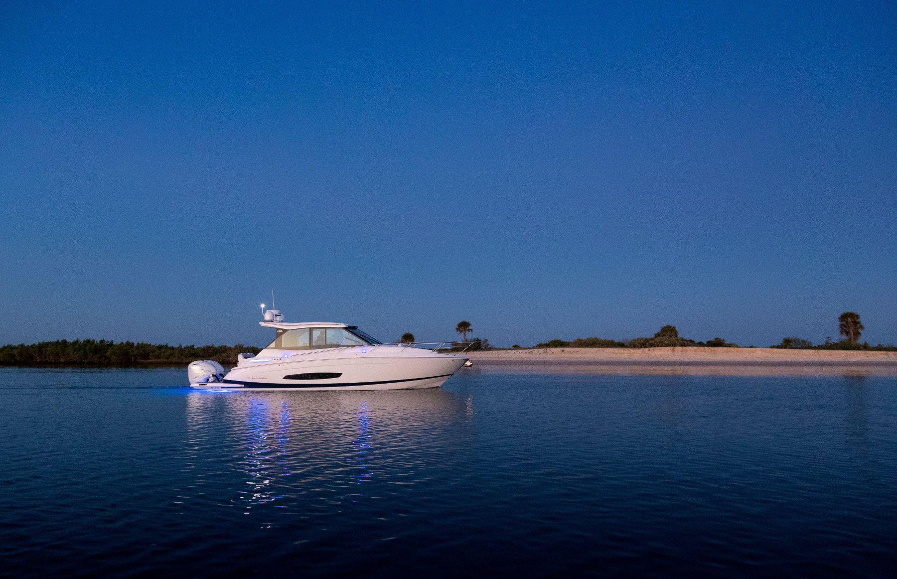 NEW Regal 36 XO