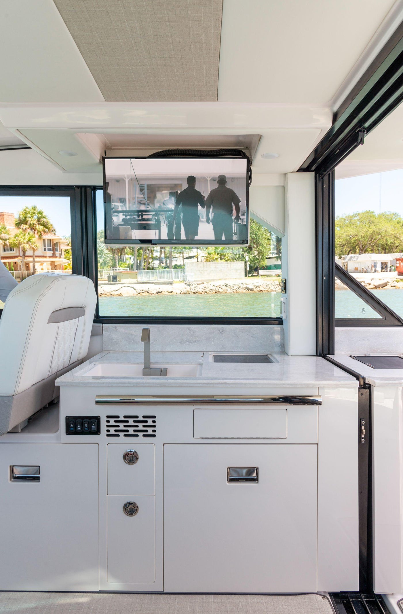 NEW Regal 36 XO - image 73