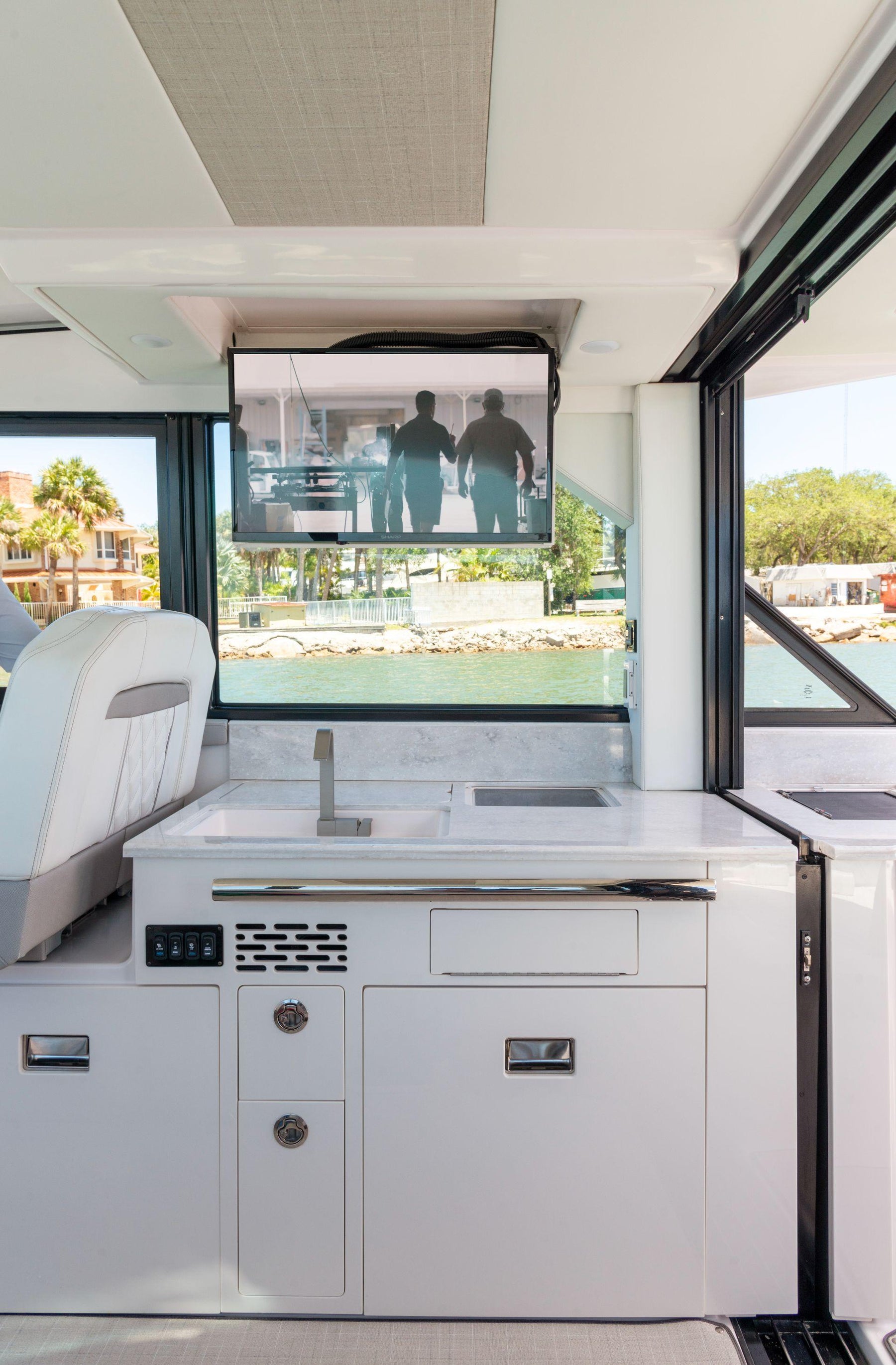 NEW Regal 36 XO