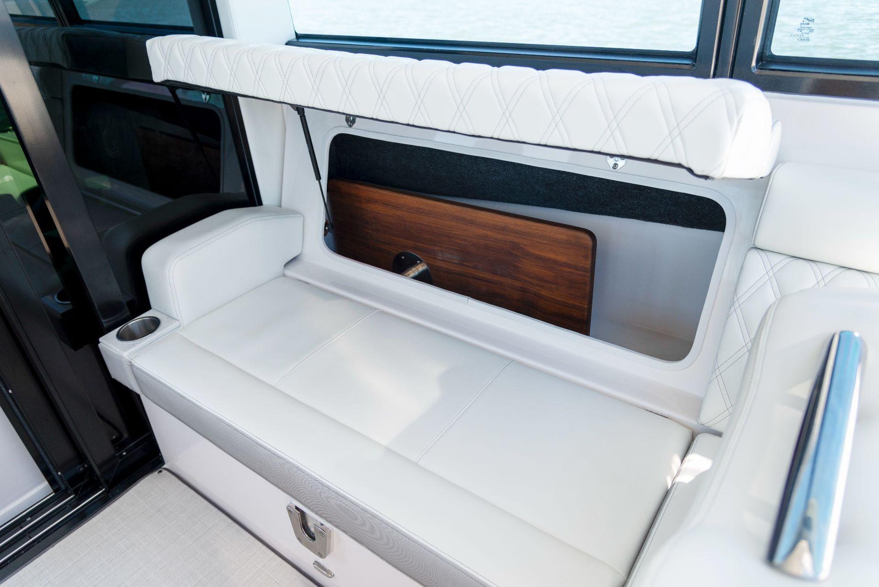 NEW Regal 36 XO