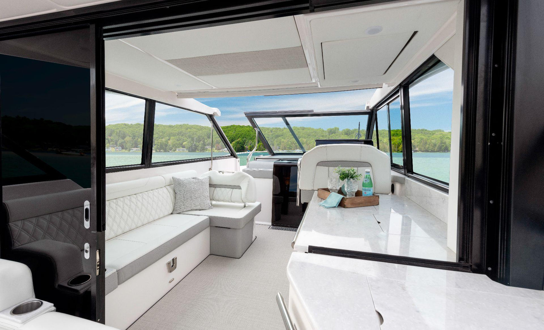 NEW Regal 36 XO