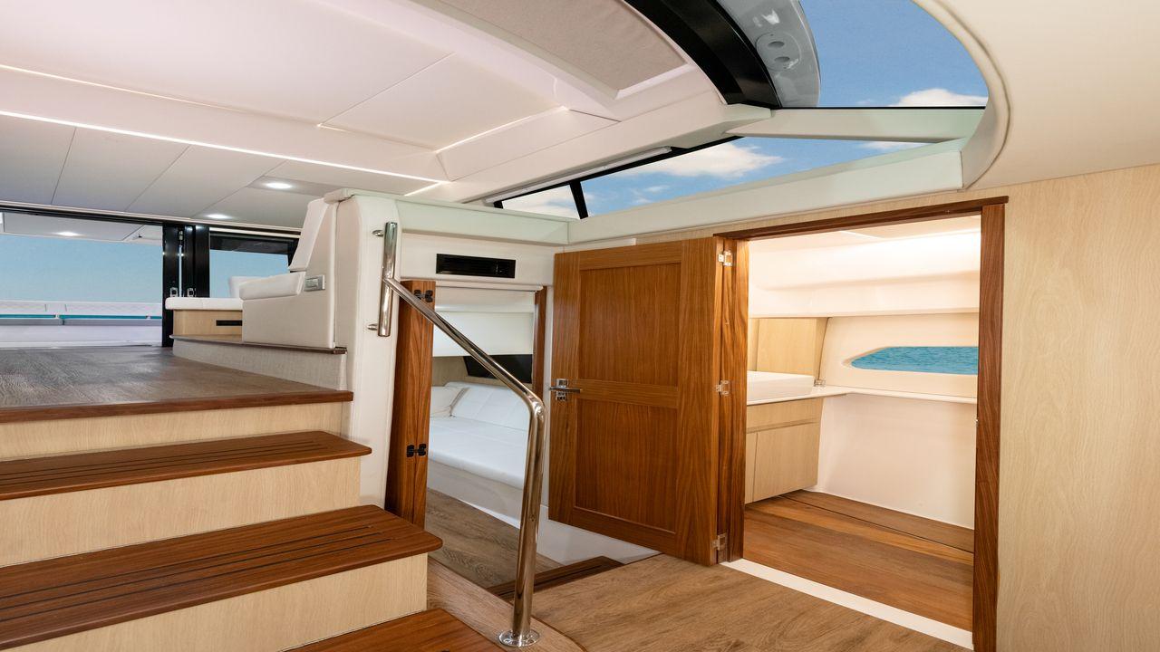 Regal 42 XO - image 49