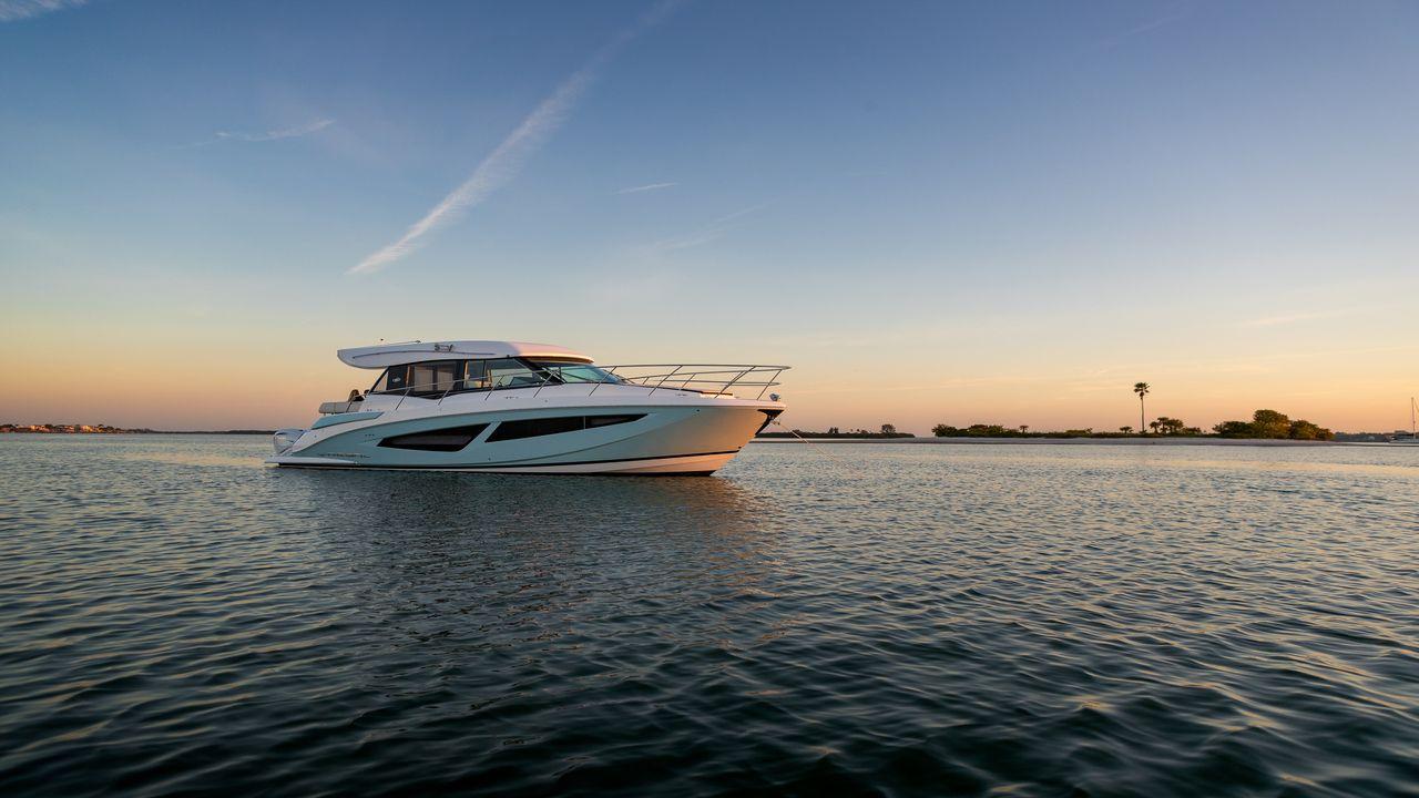 Regal 42 XO - image 42