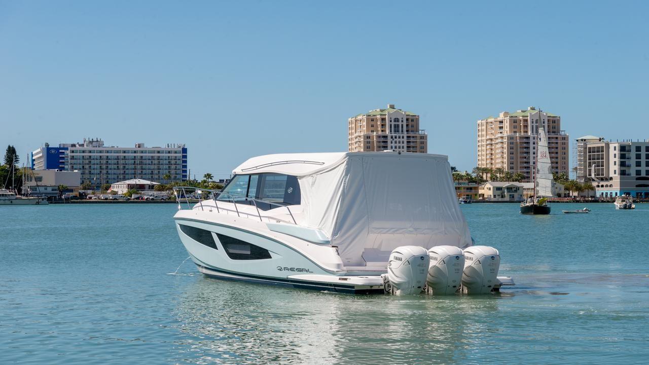 Regal 42 XO - image 21