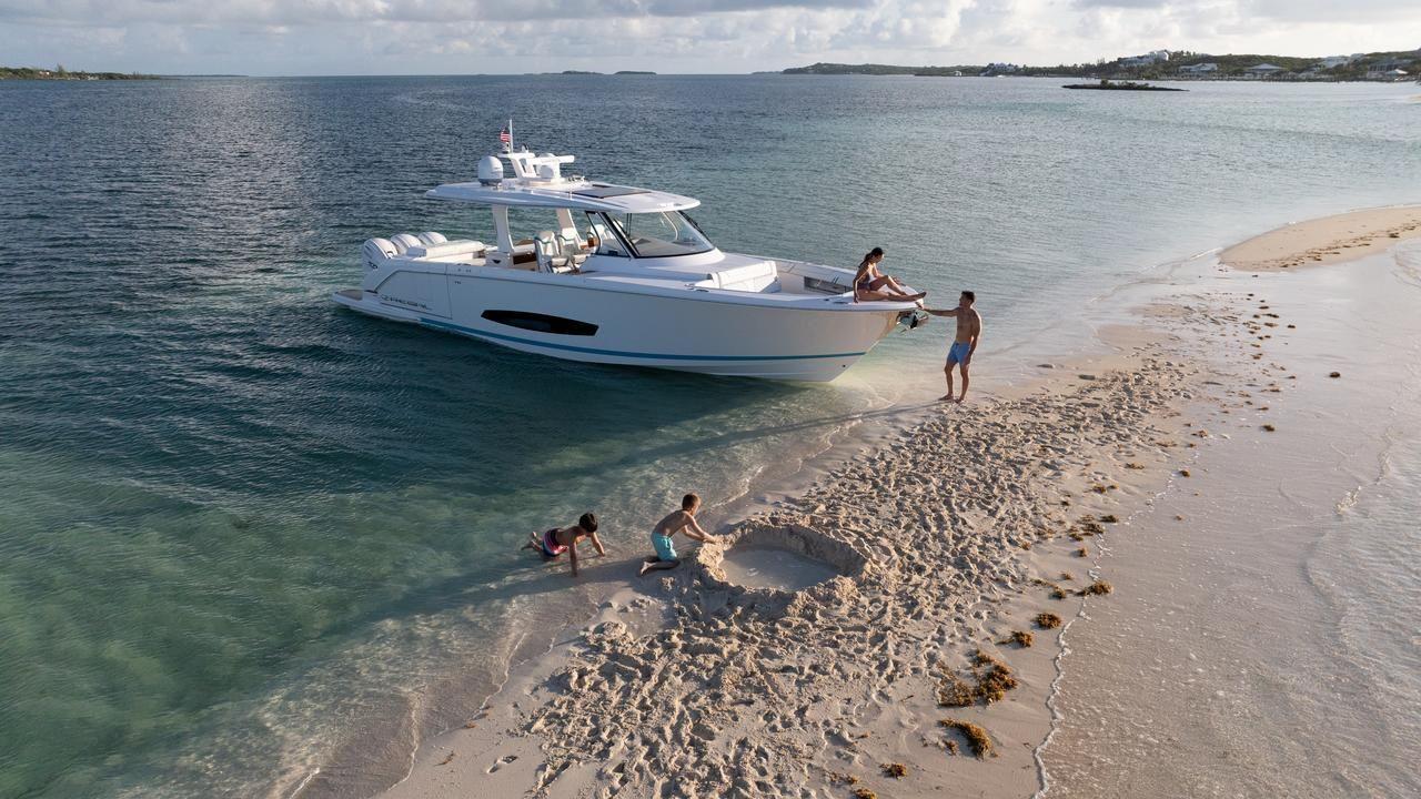 Regal 43 SAV