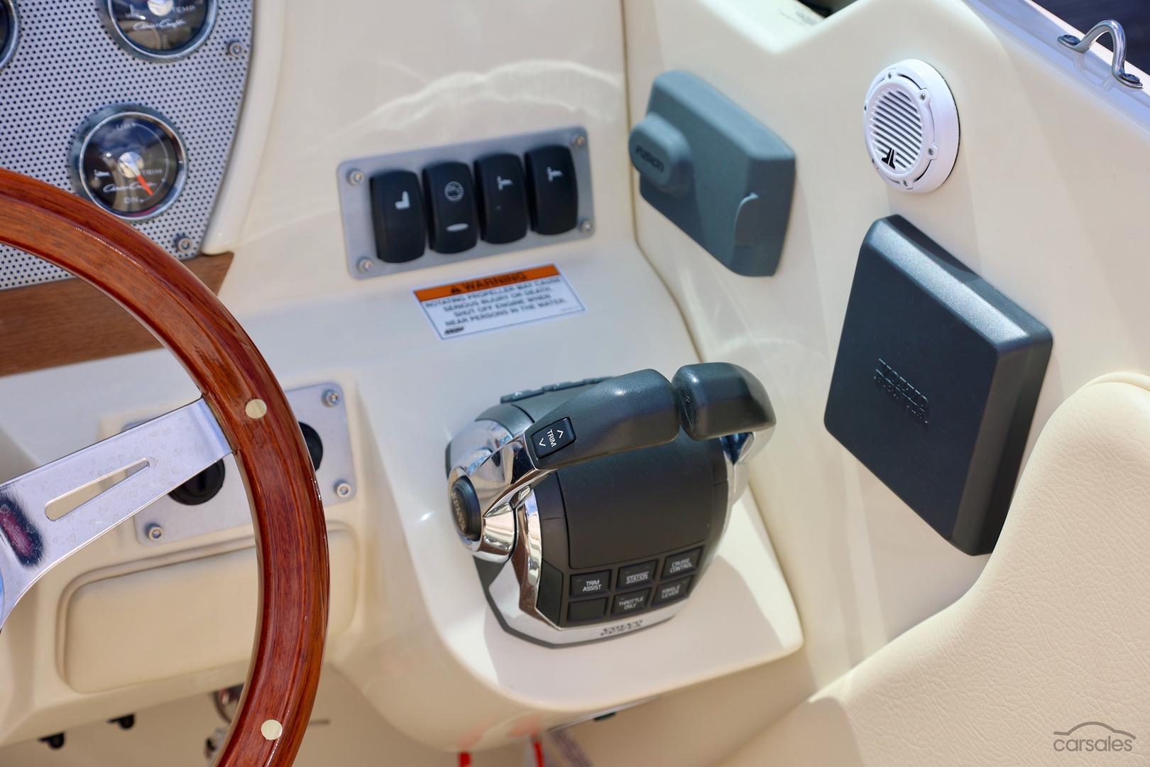 2017 Chris Craft Launch 30