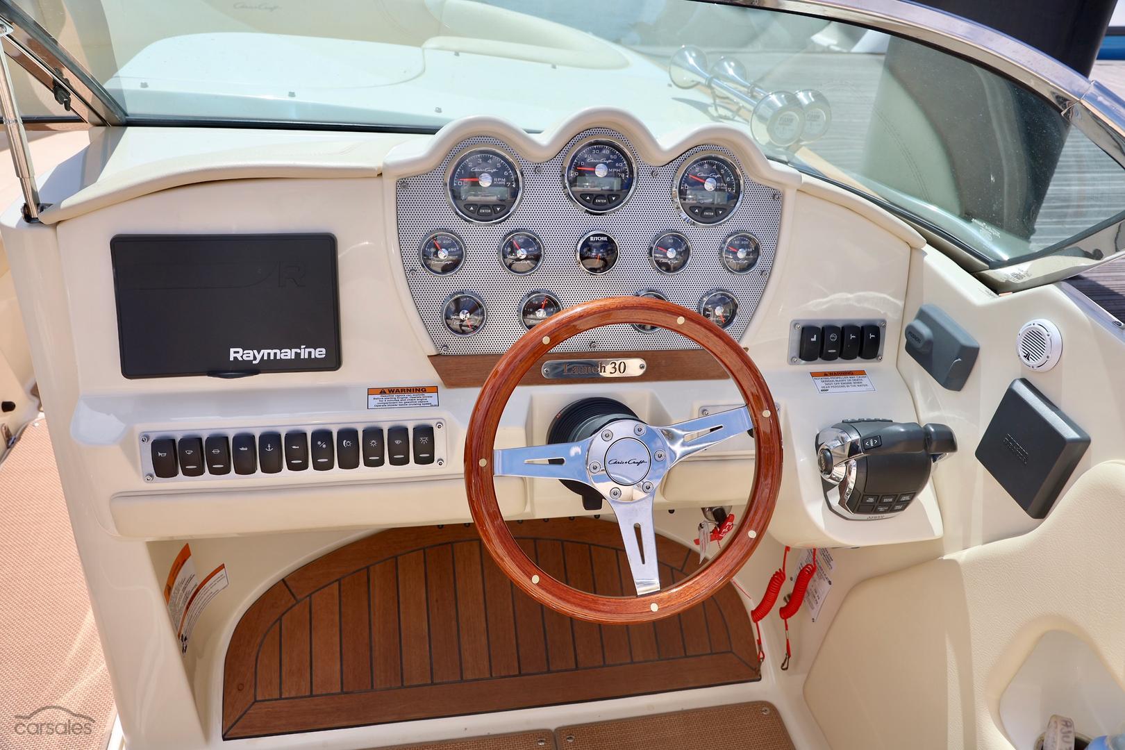 2017 Chris Craft Launch 30