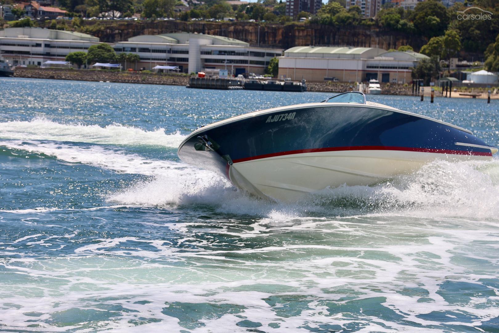 2017 Chris Craft Launch 30
