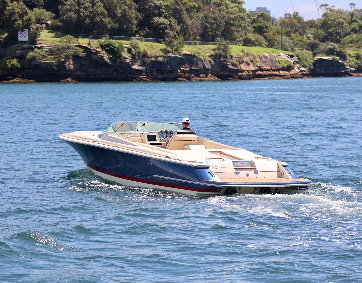 2017 Chris Craft Launch 30