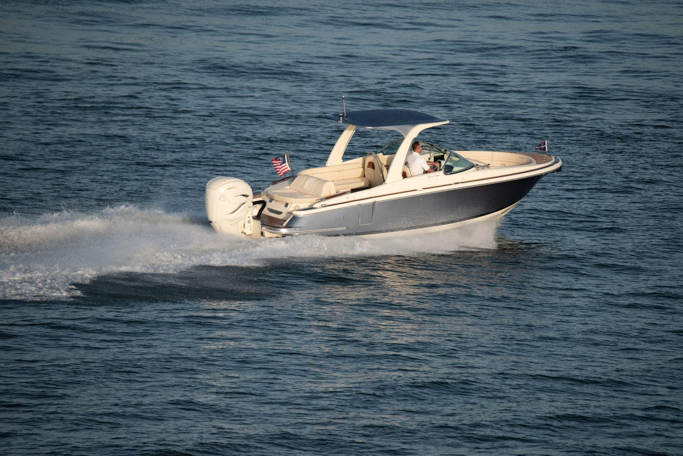 Chris Craft Launch 28 GT outboard - image 19