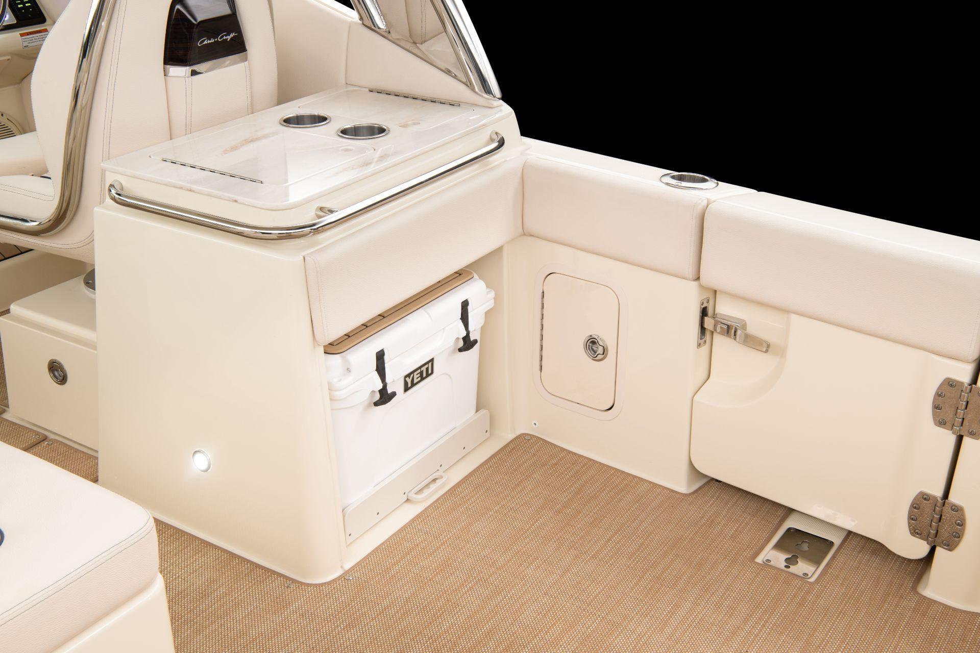 Chris Craft  Calypso 24