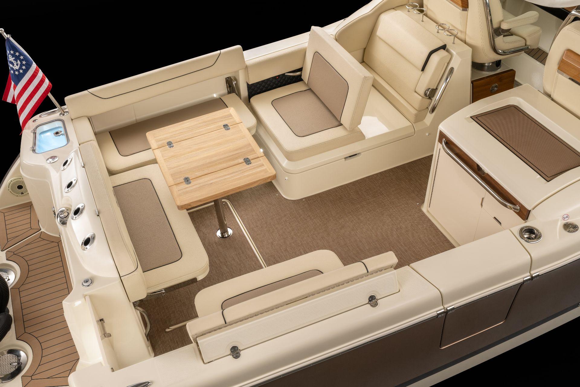 Chris Craft Calypso 32