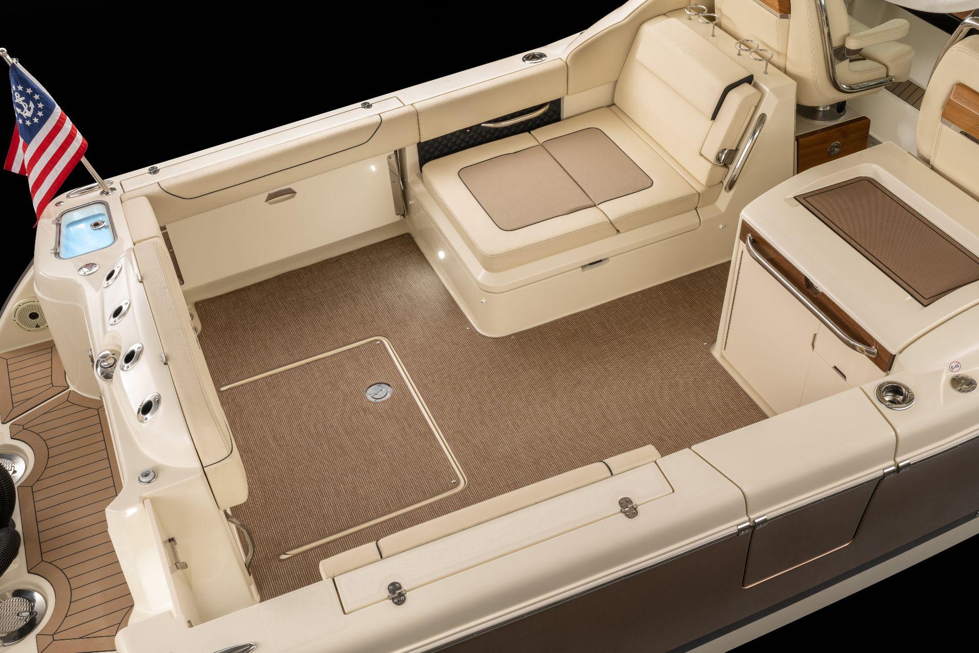 Chris Craft Calypso 32