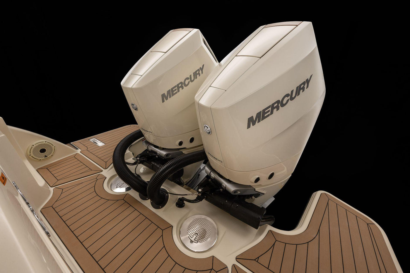Chris Craft Calypso 32 - image 21