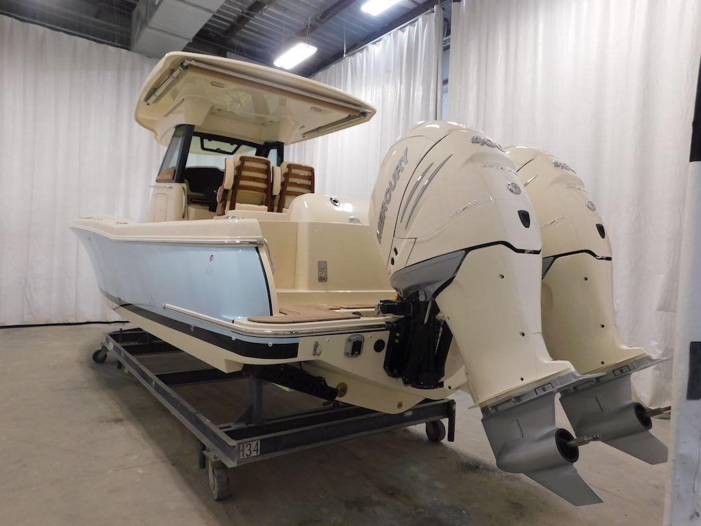 Chris Craft Catalina 30 CL. 2023