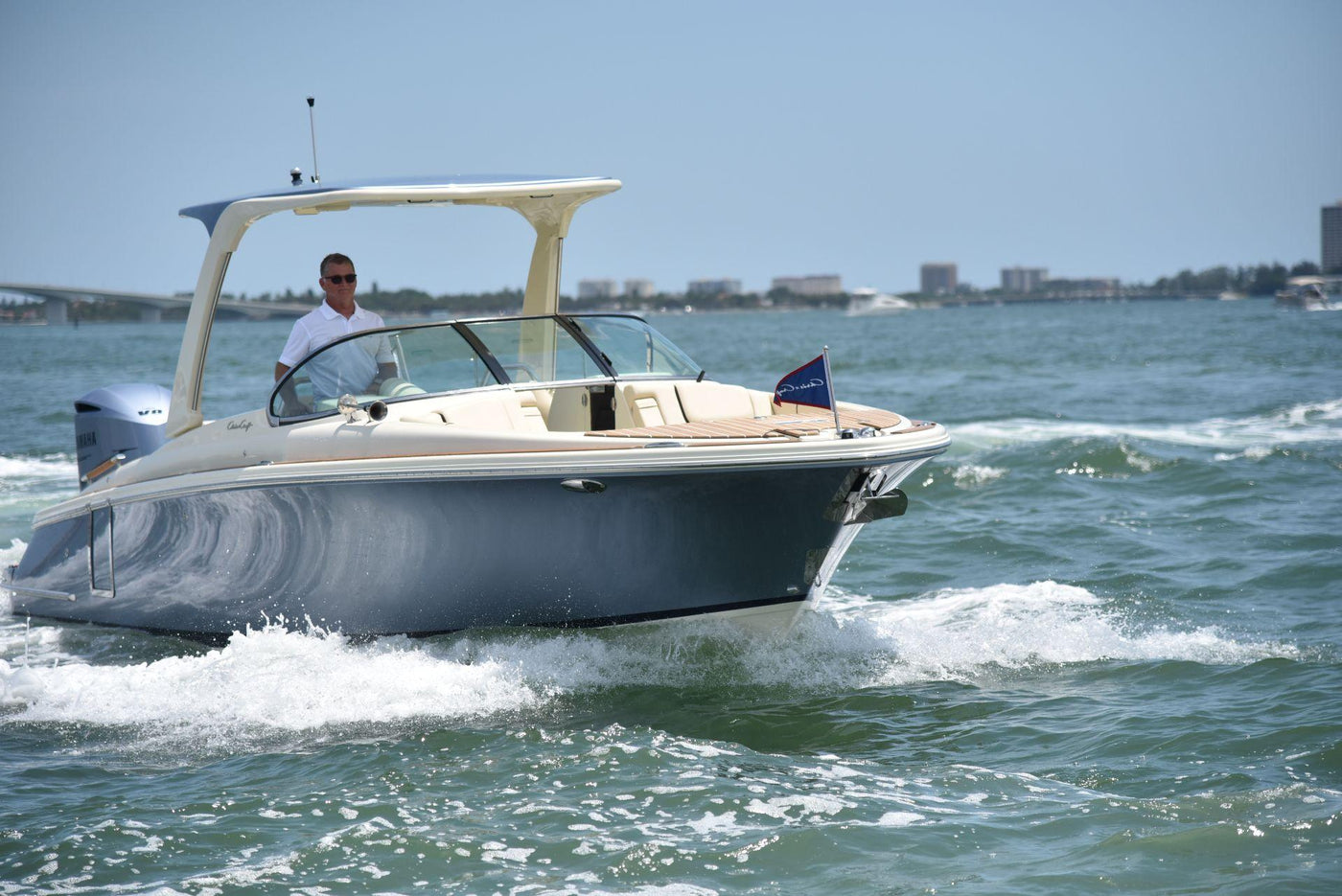 Chris Craft Launch 28 GT outboard - image 20