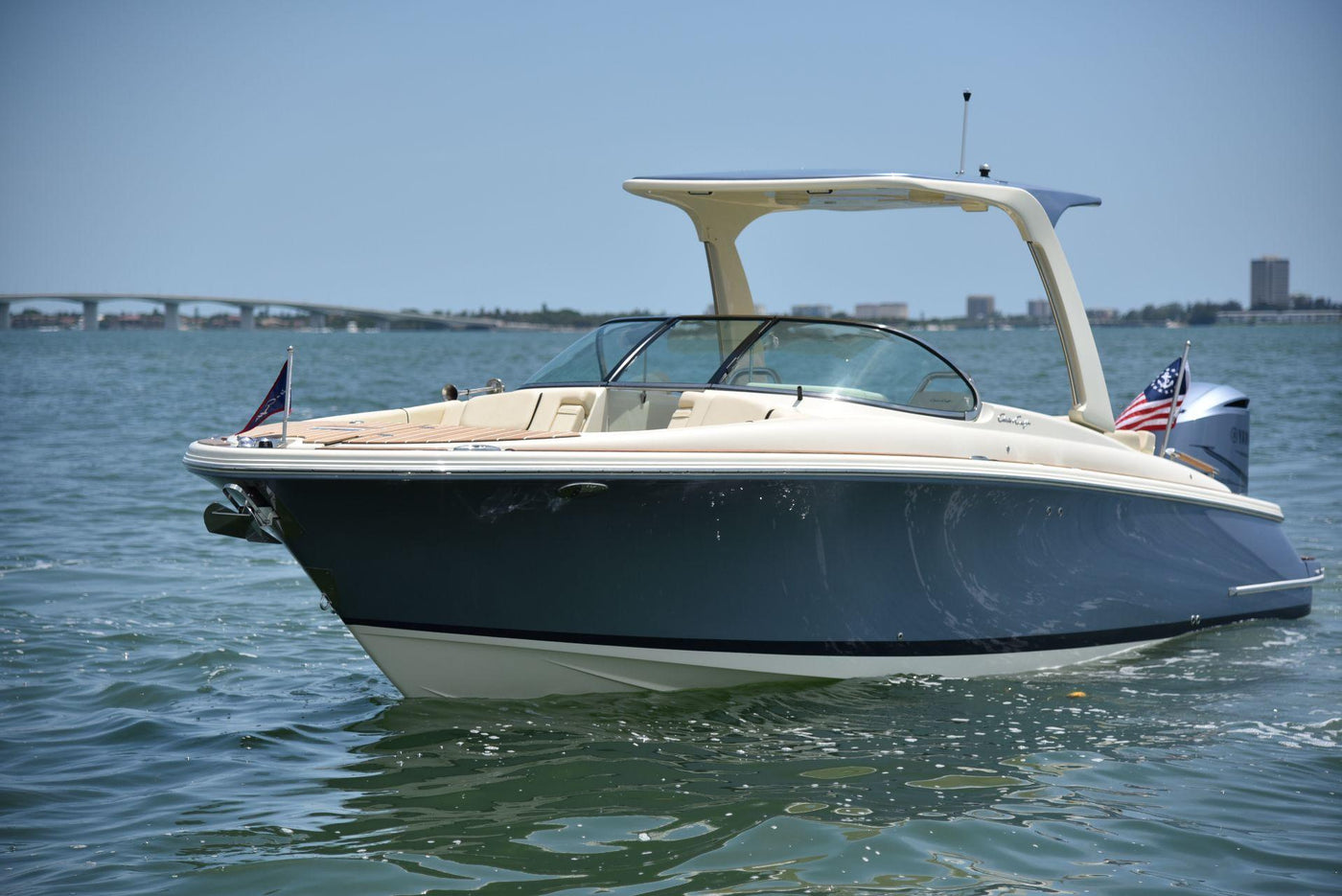 Chris Craft Launch 28 GT outboard - image 25