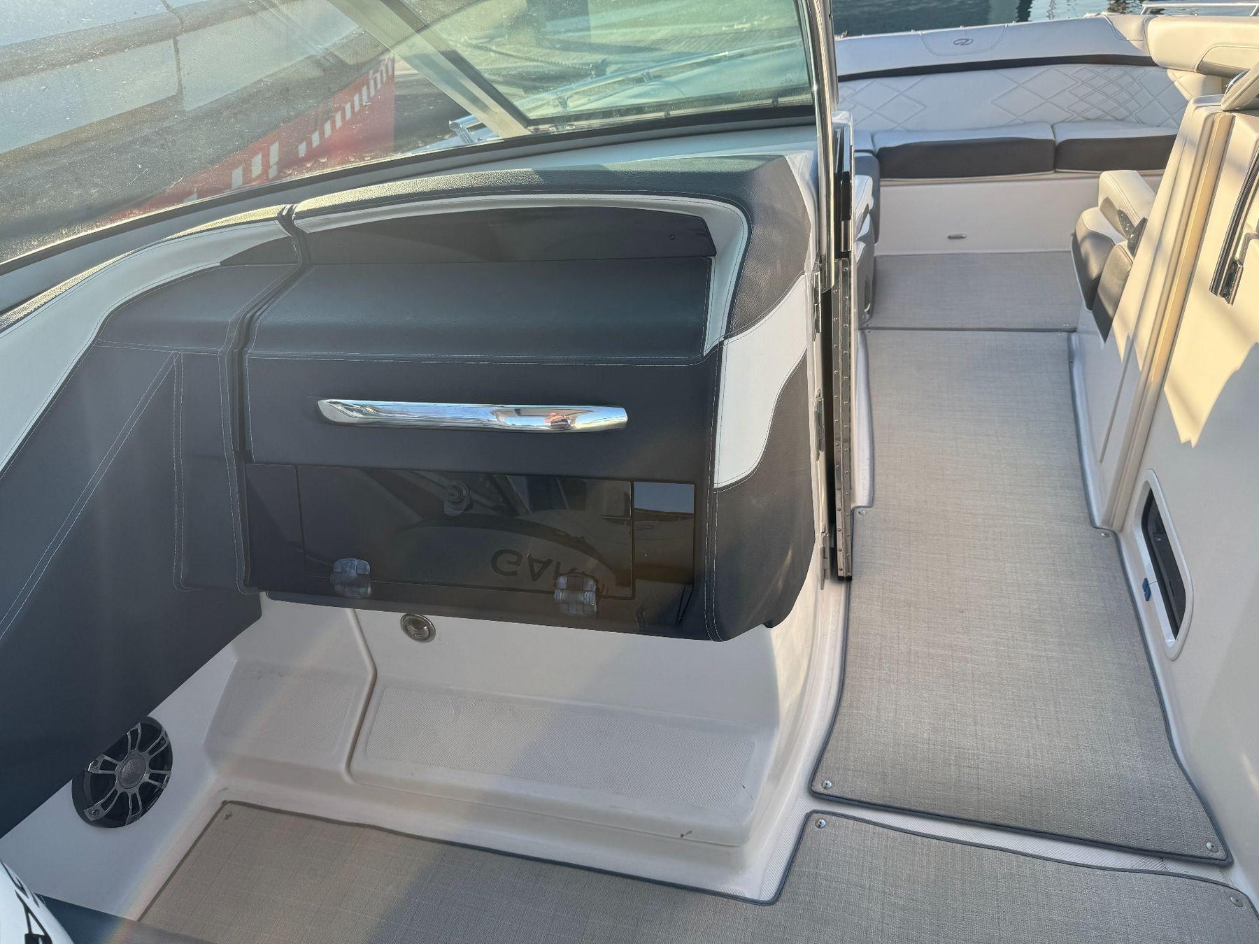 Regal 33 OBX 2023