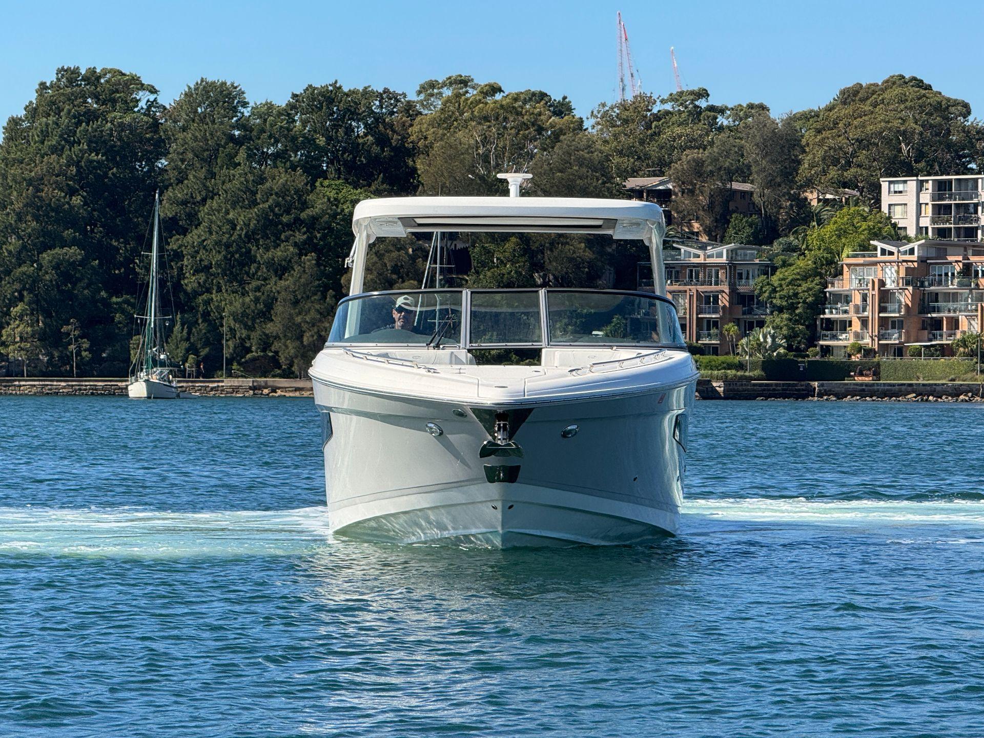 Regal 33 OBX 2023