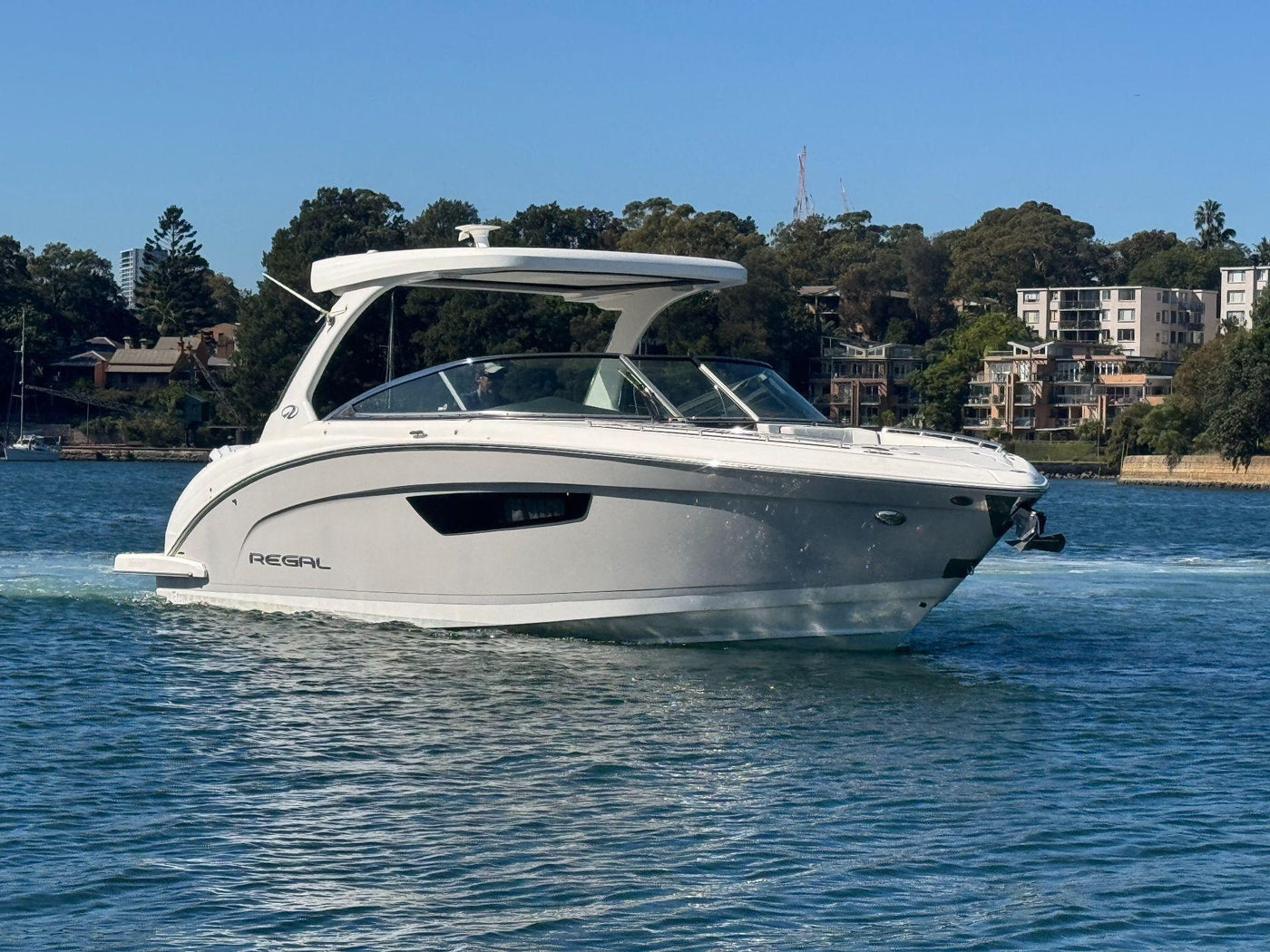 Regal 33 OBX 2023 - image 22