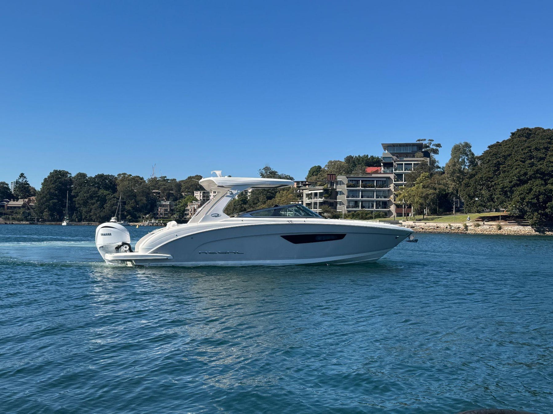 Regal 33 OBX 2023