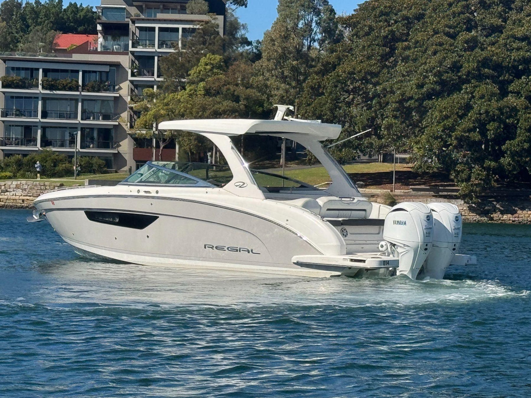 Regal 33 OBX 2023