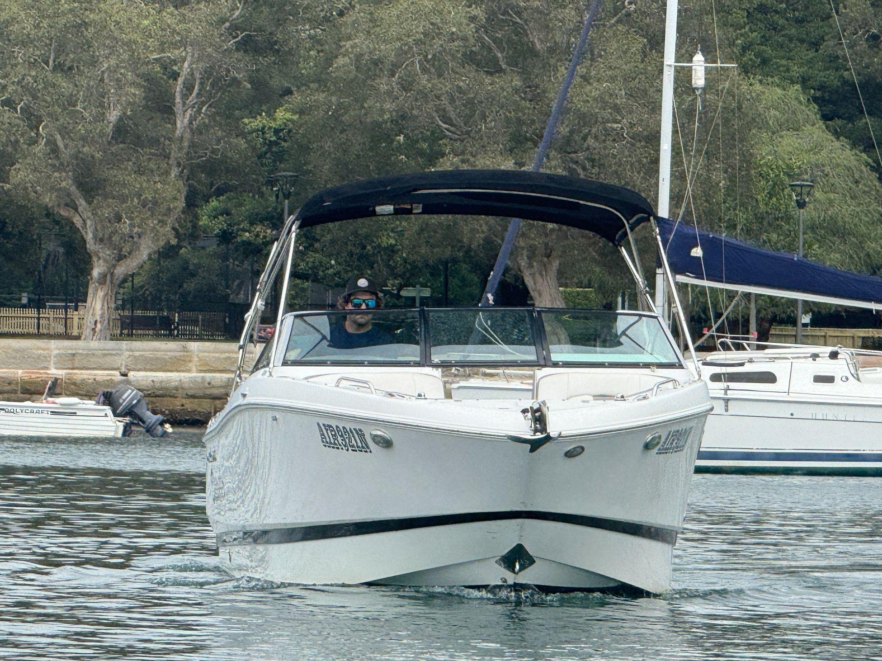 Four Winns H260