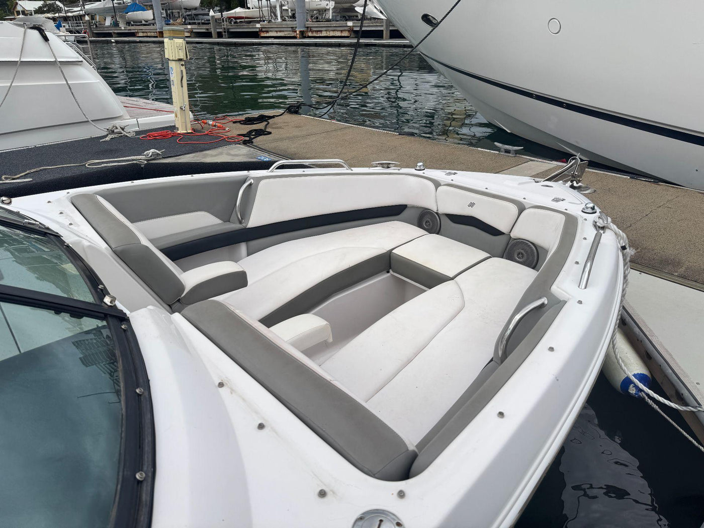 Four Winns H260 - image 23