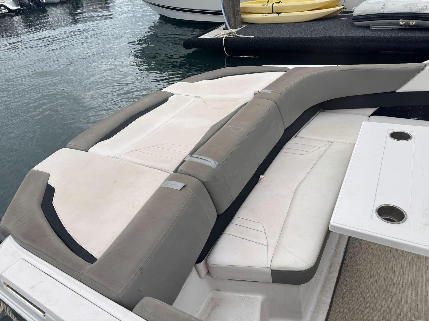 Four Winns H260 - image 21
