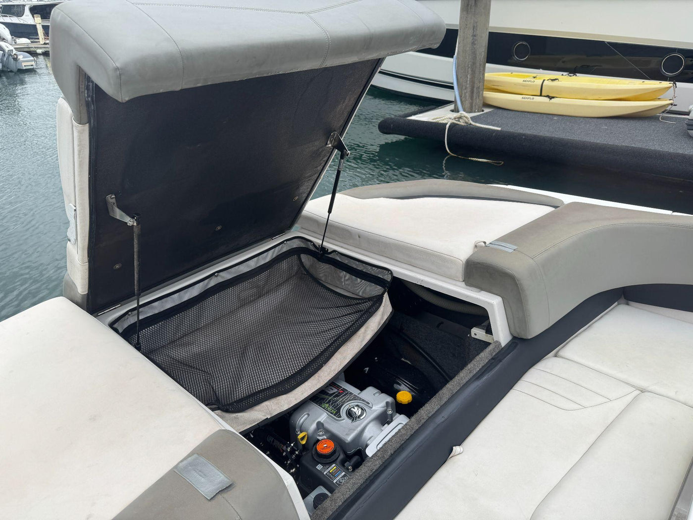 Four Winns H260 - image 56