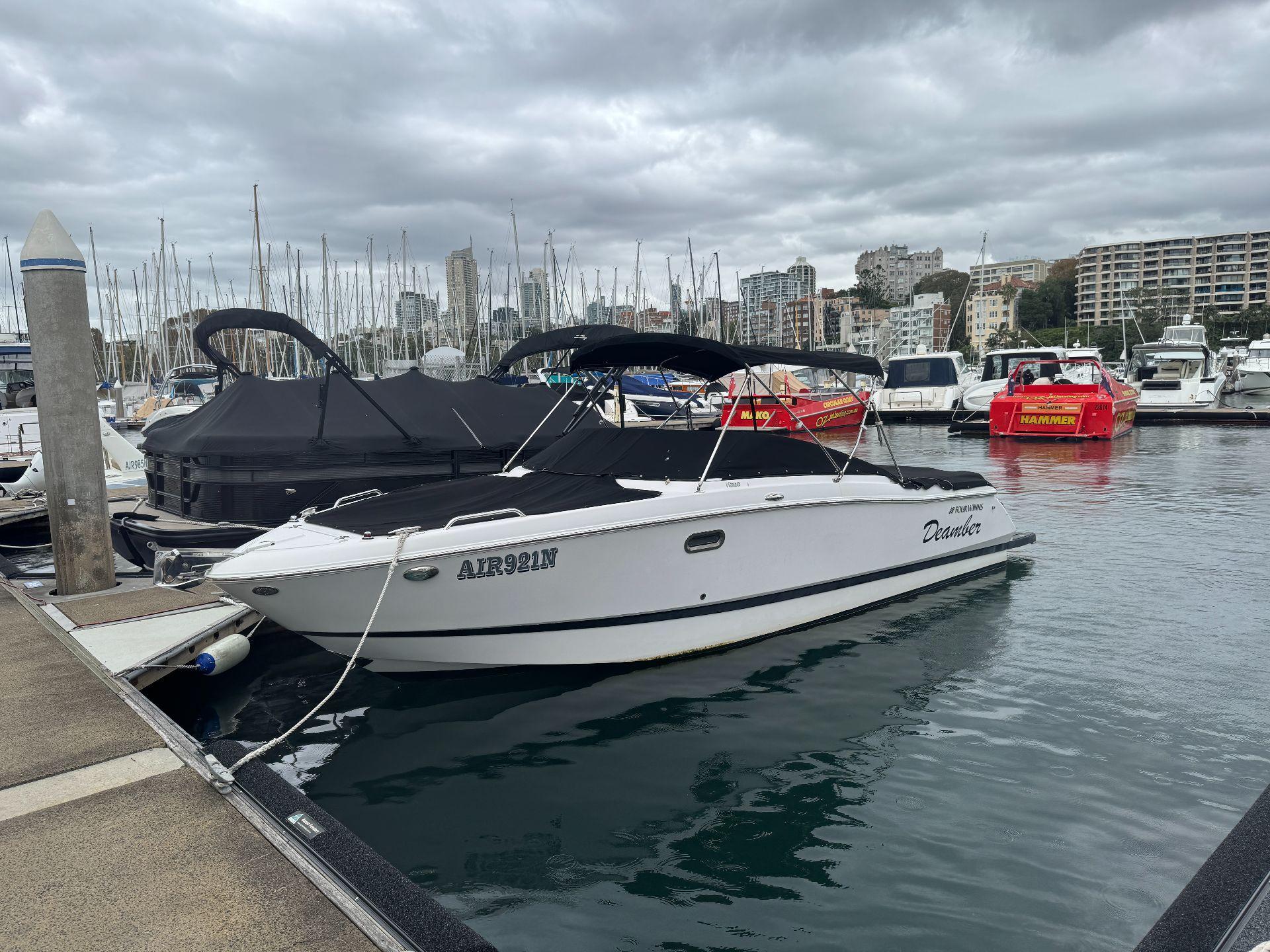 Four Winns H260