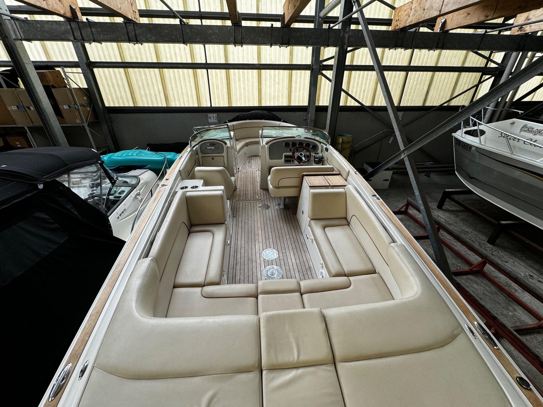 Chris craft 28 Launch