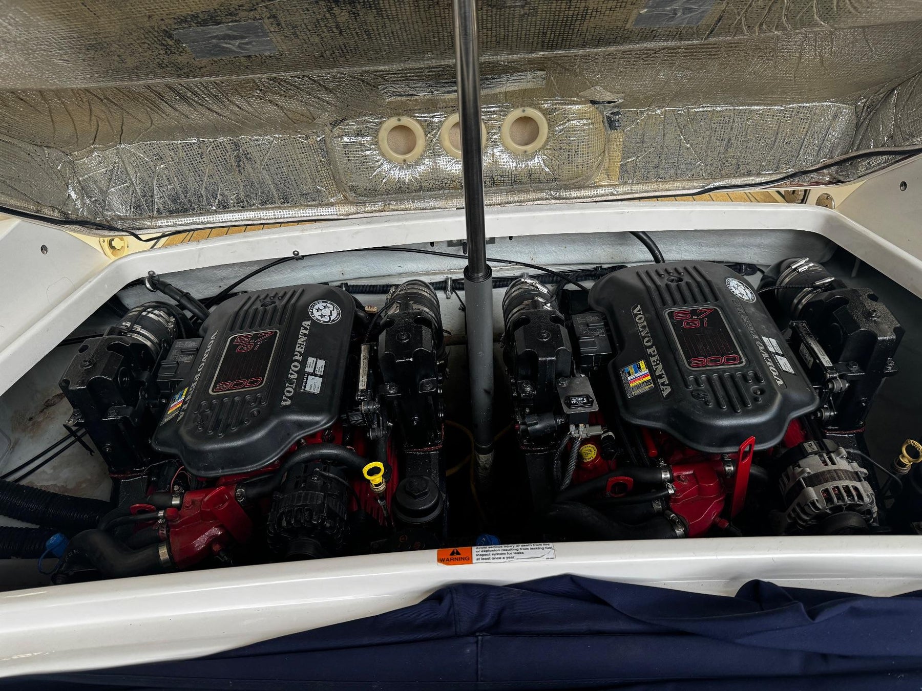 Chris craft 28 Launch