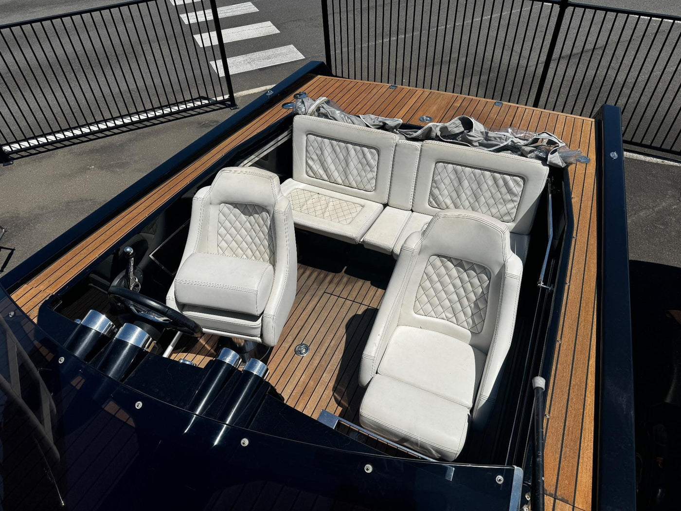 Frauscher 717GT - image 18