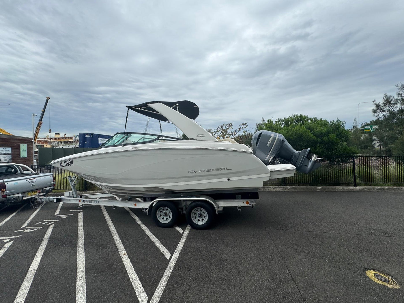 Regal 23OBX - image 4