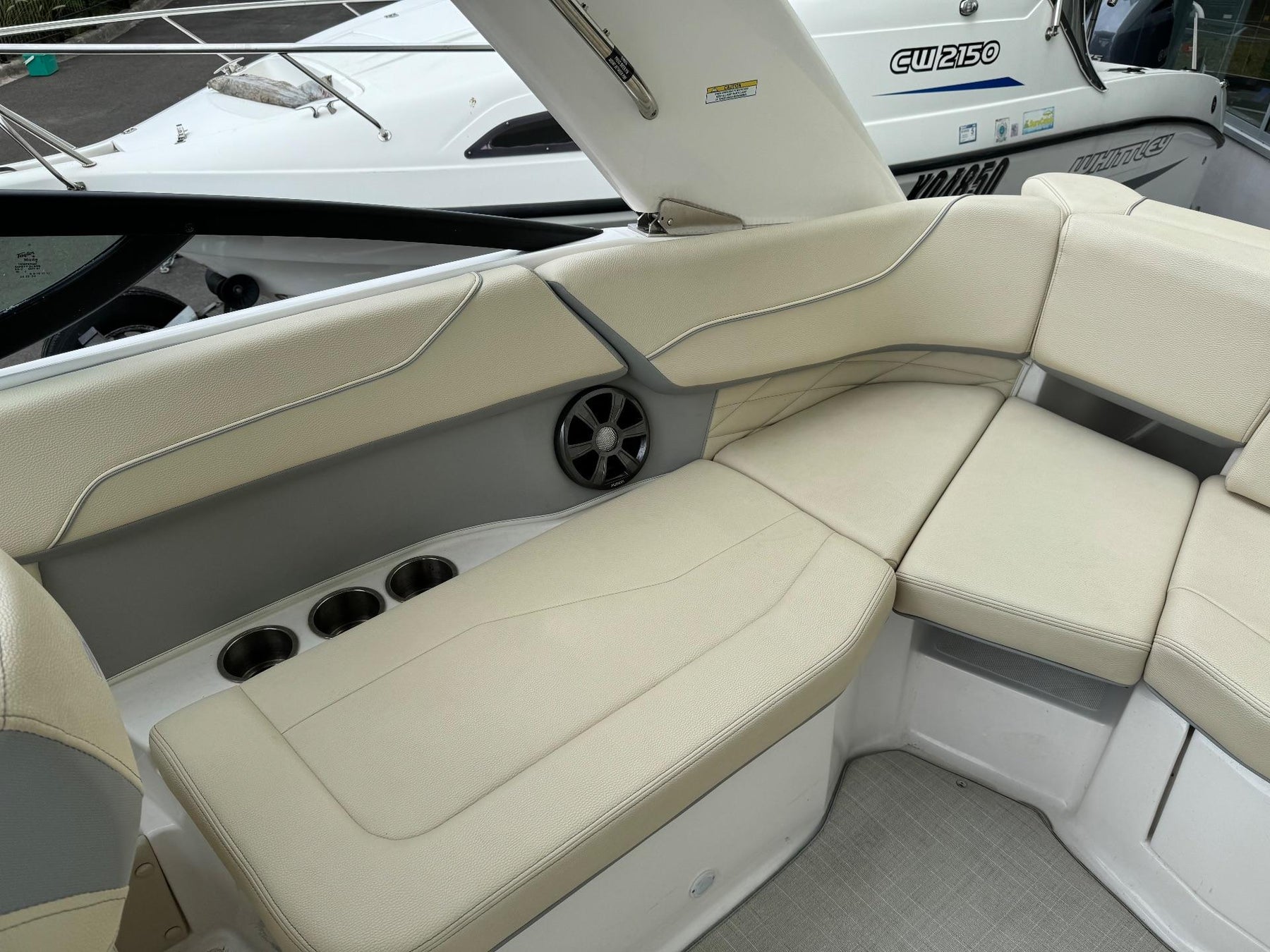 Regal 23OBX