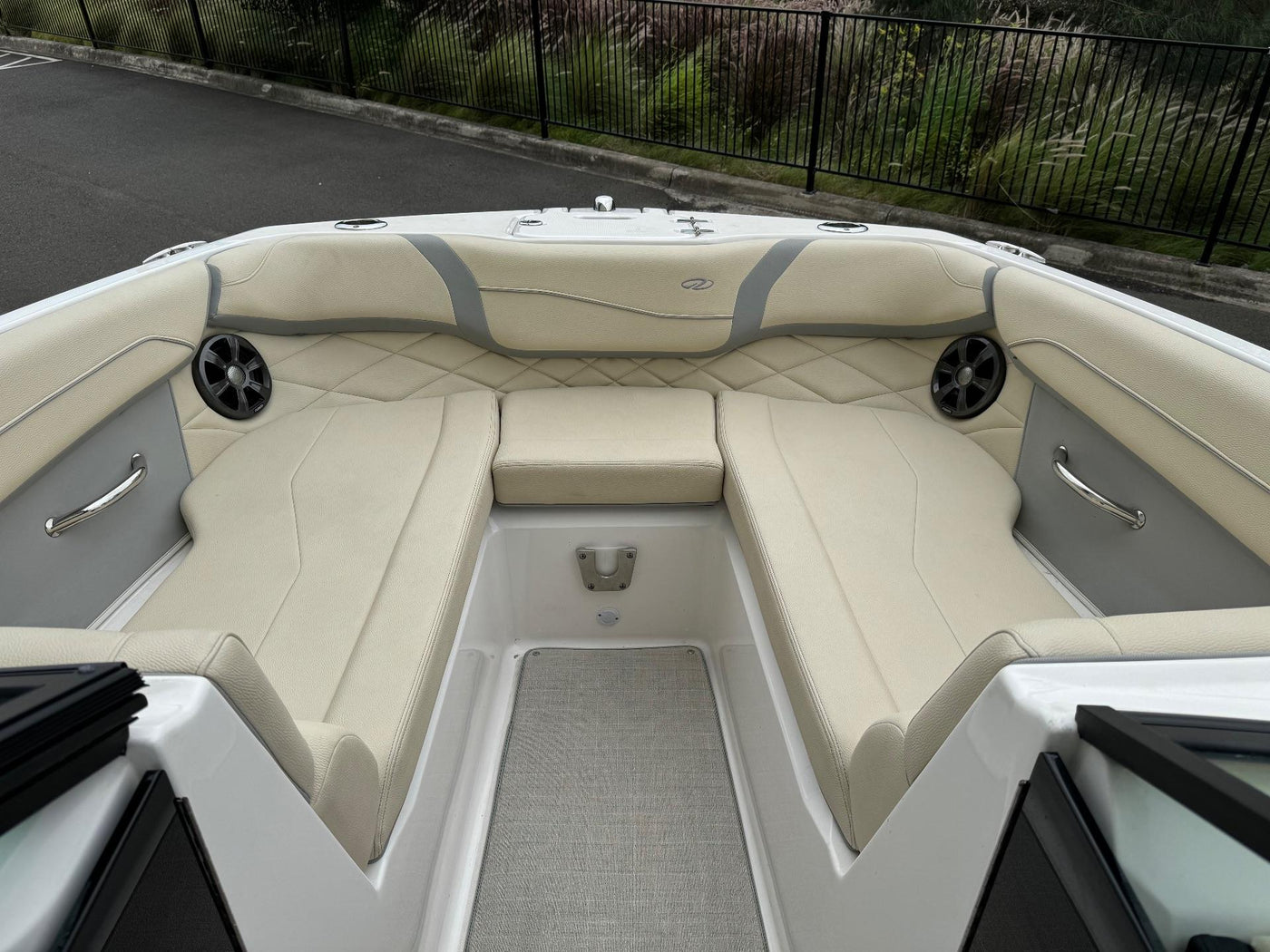 Regal 23OBX - image 21