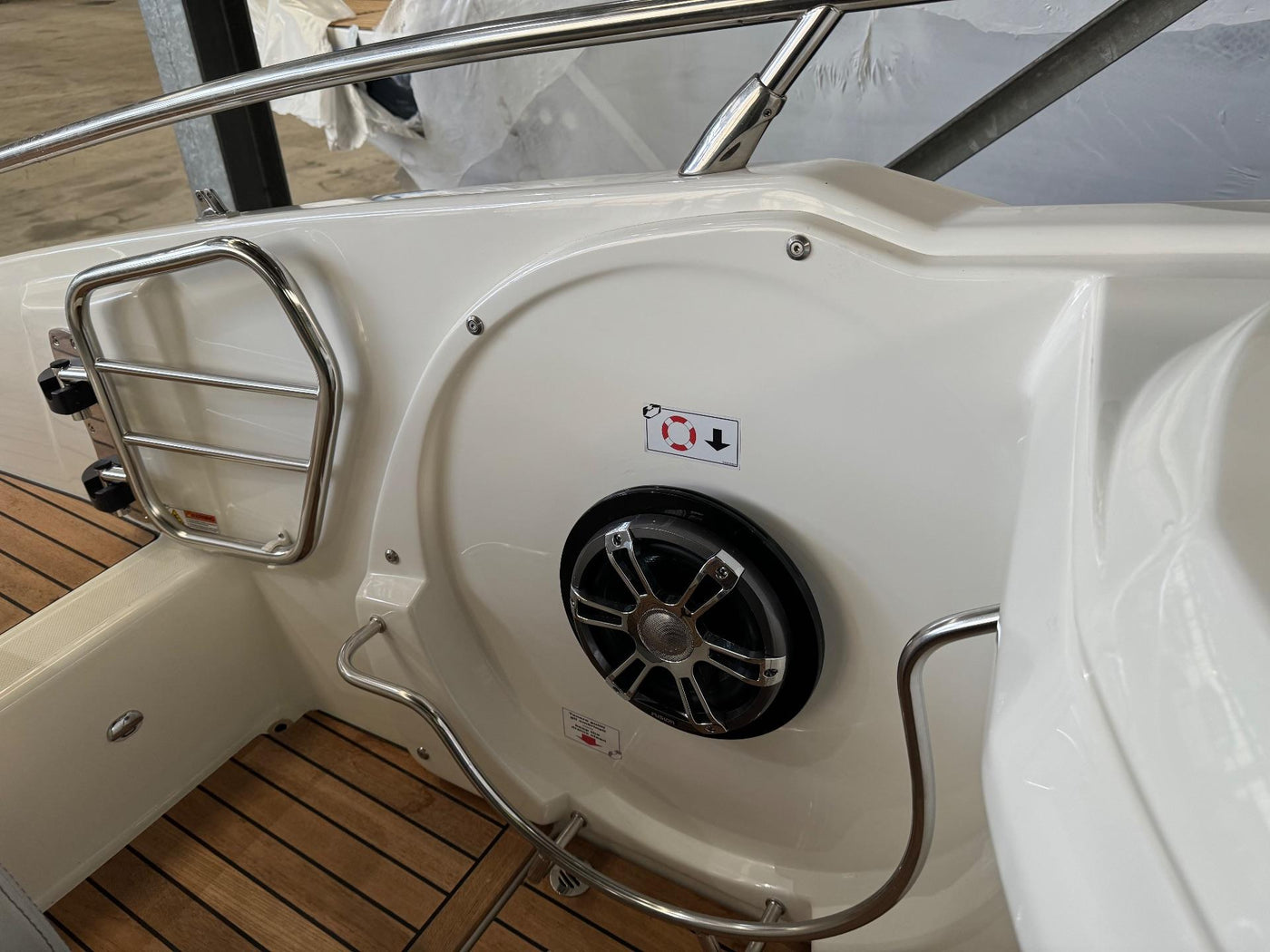 2023 Cranchi E30 Endurance - image 8