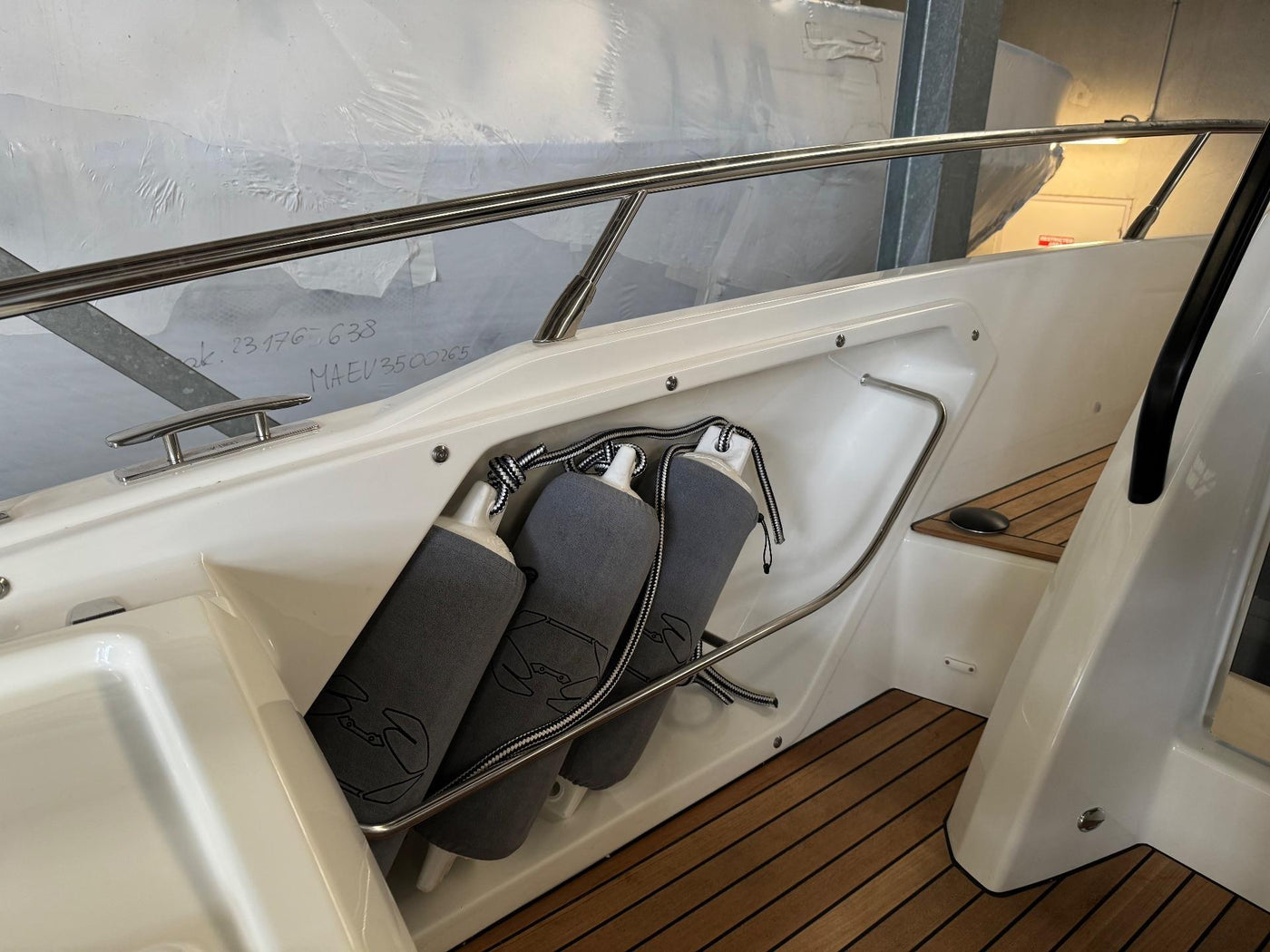 2023 Cranchi E30 Endurance - image 13