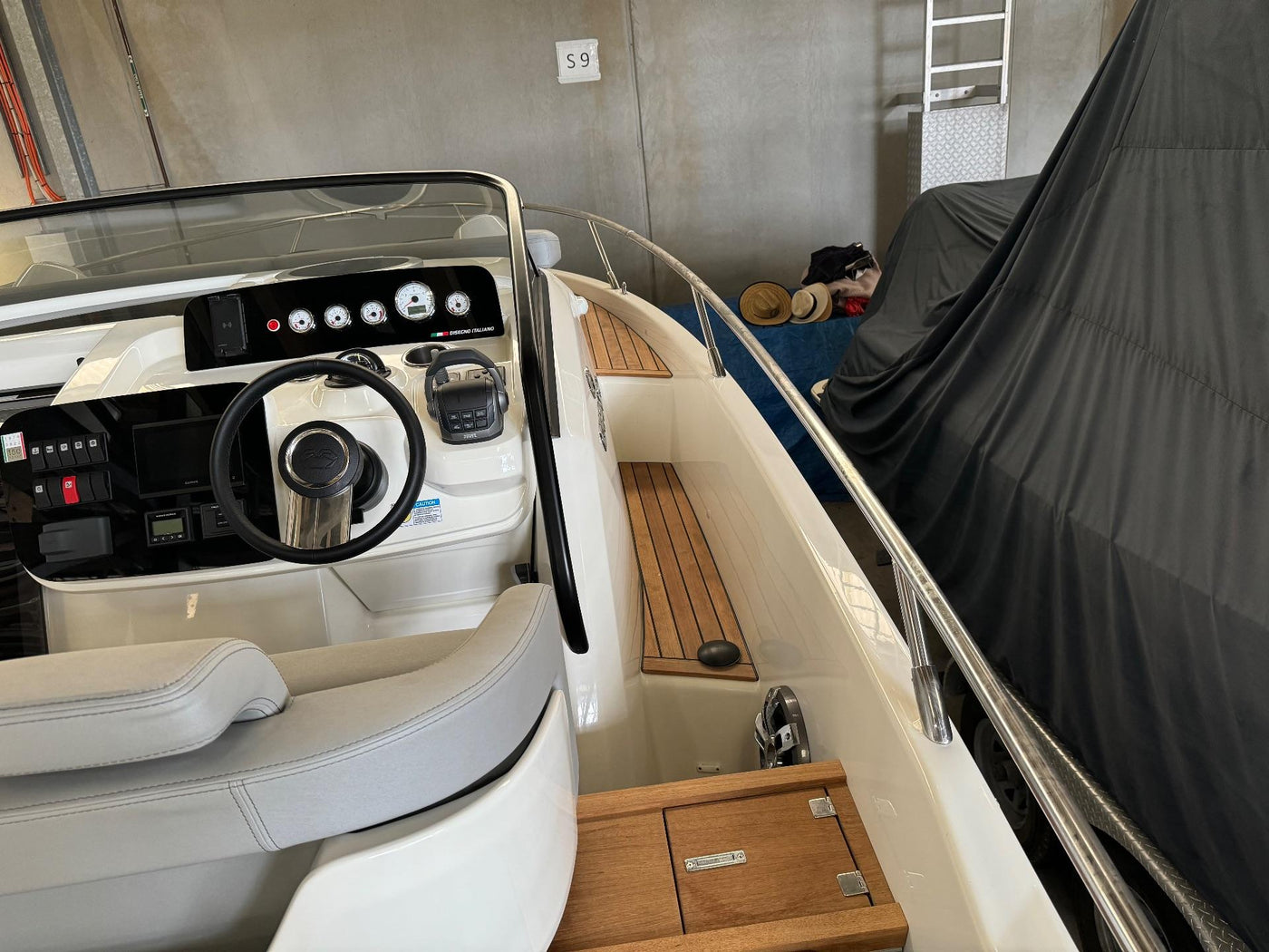2023 Cranchi E30 Endurance - image 17