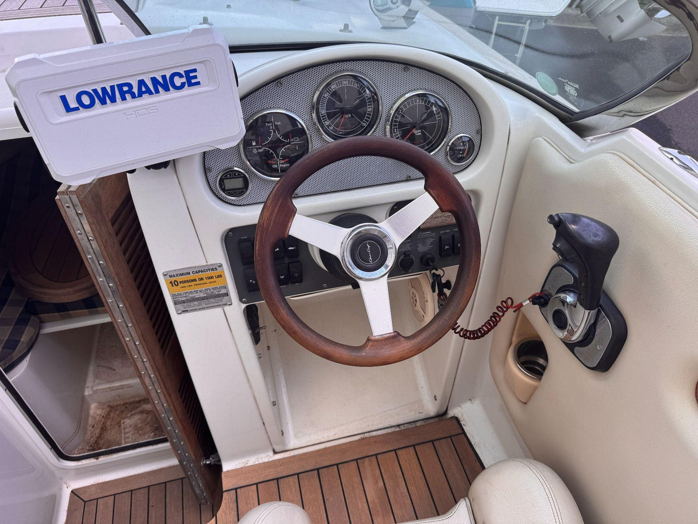 Chris Craft 25 Corsair - image 11