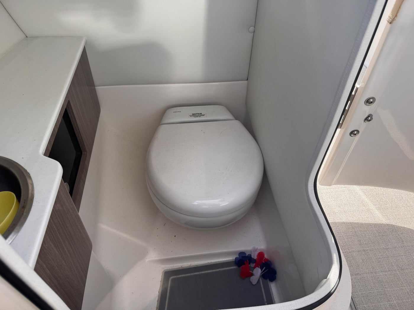 regal Lx6 - image 24