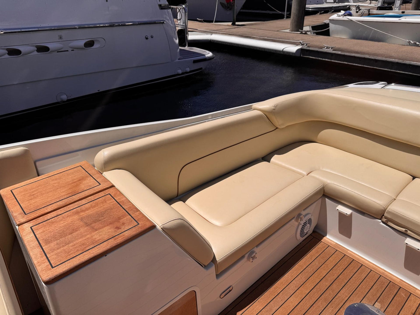 Chris Craft 28 Corsair Heritage - image 30