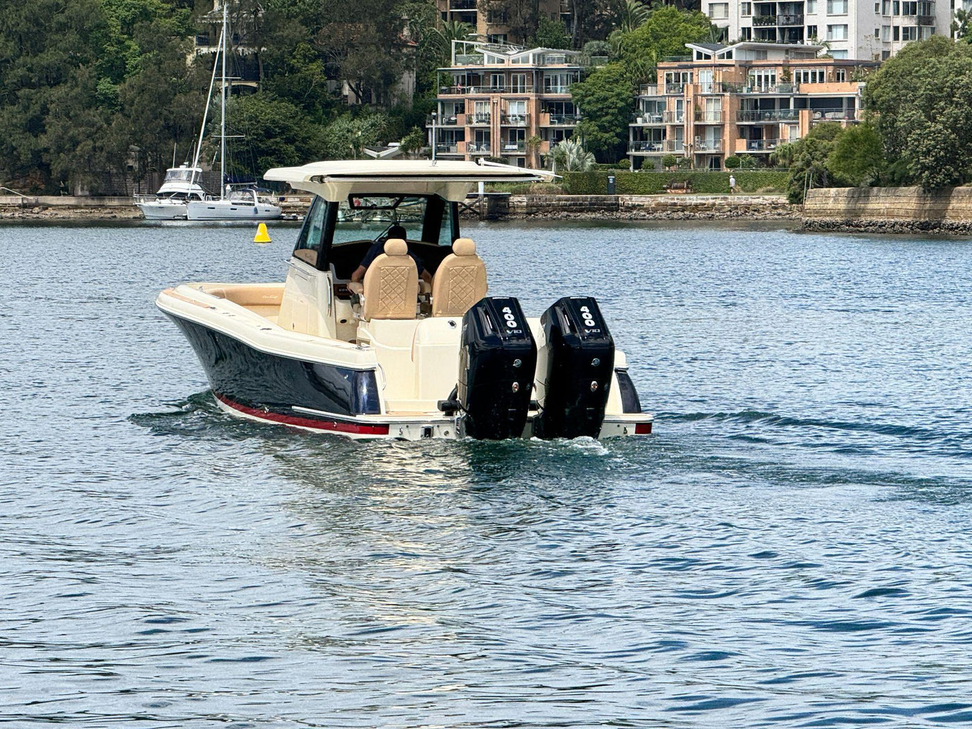 Chris Craft 30 Catalina - image 19