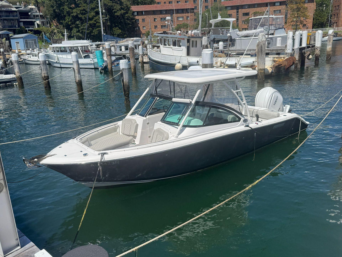 Pursuit 246 DC